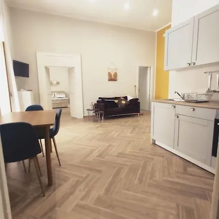 Scio' Apartment-centro Storico-