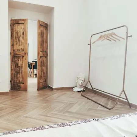 Scio' Apartment-centro Storico- Nápoles